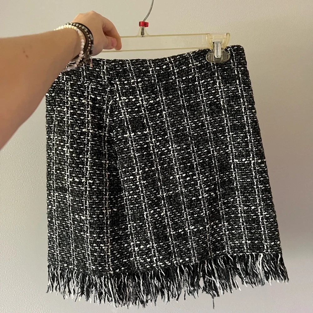 Skirt - Picture 3 of 3